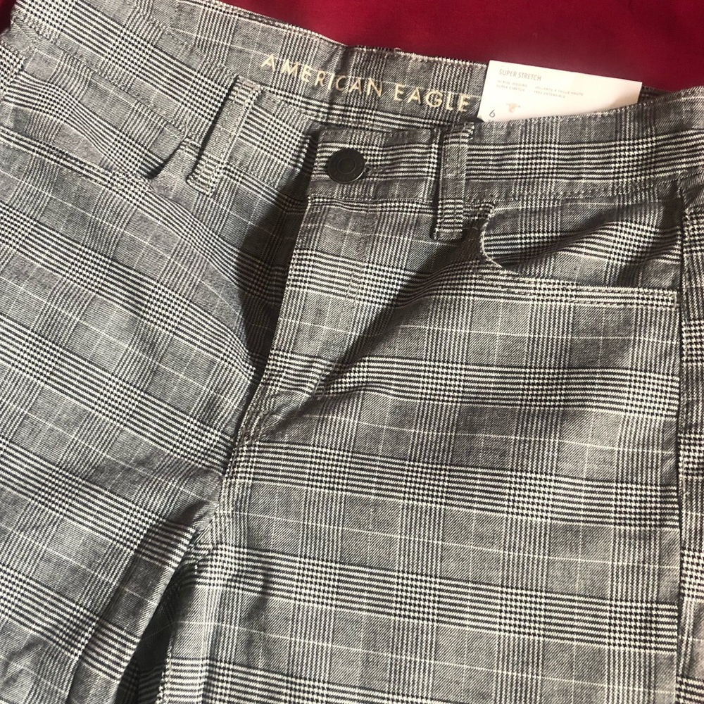 Brand new American Eagle  patterned Jegging Pants